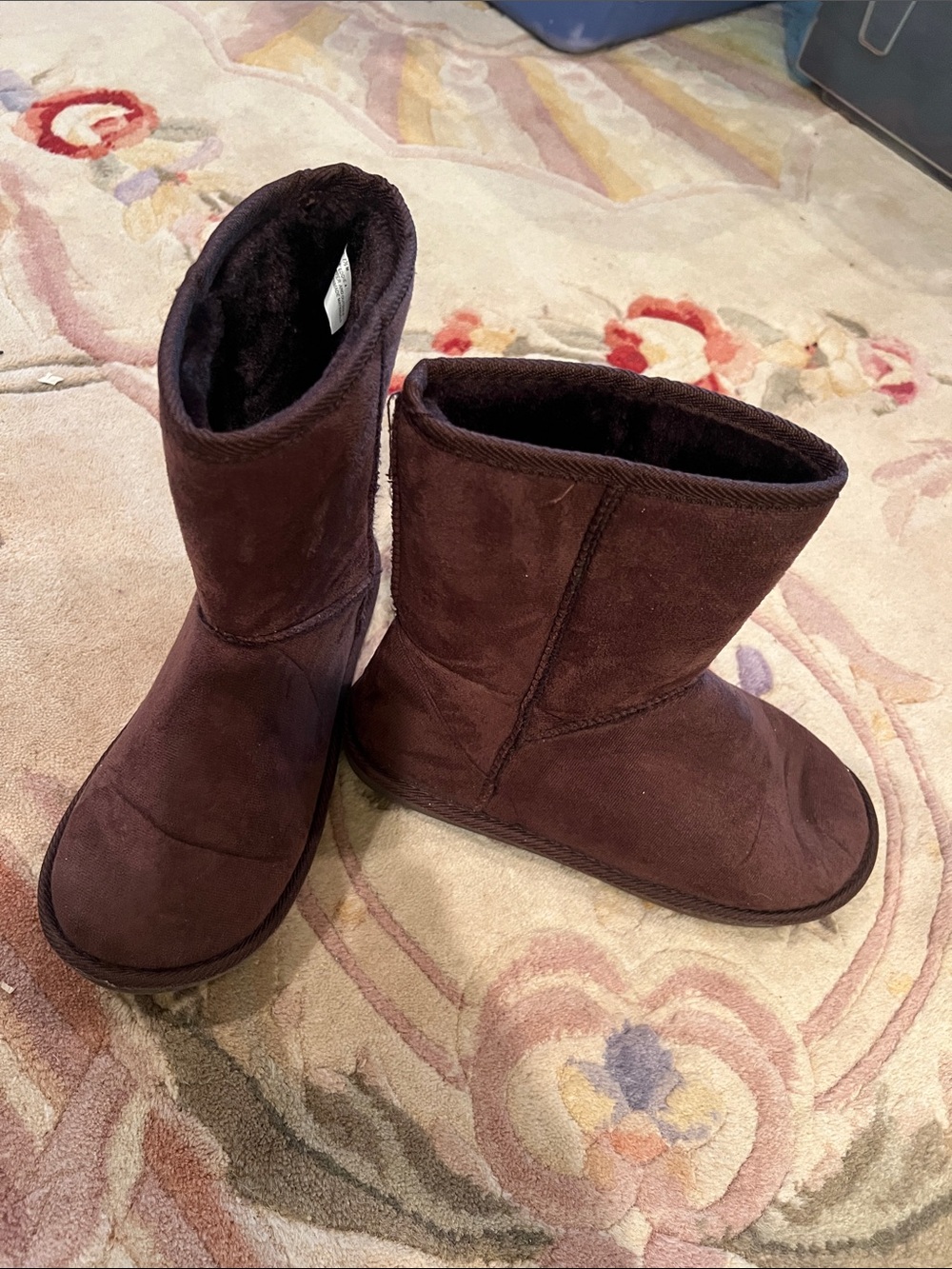 Plush Women's Mid-Calf Winter Boots in Dark Brown